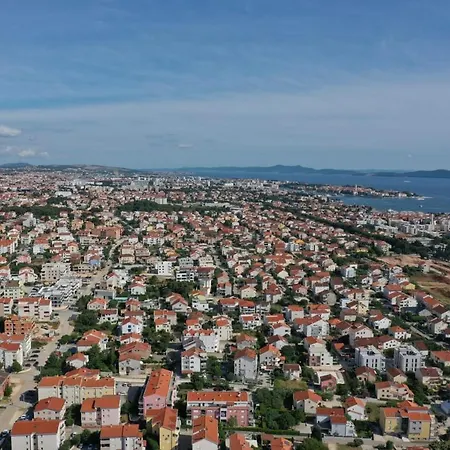 Astarte, Zadar